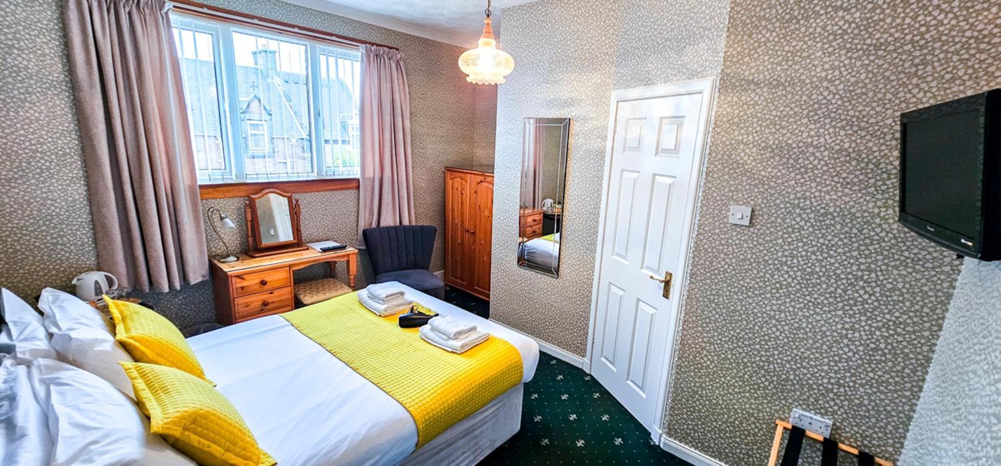 Mystayinn Abermar Guest House Inverness Buitenkant foto