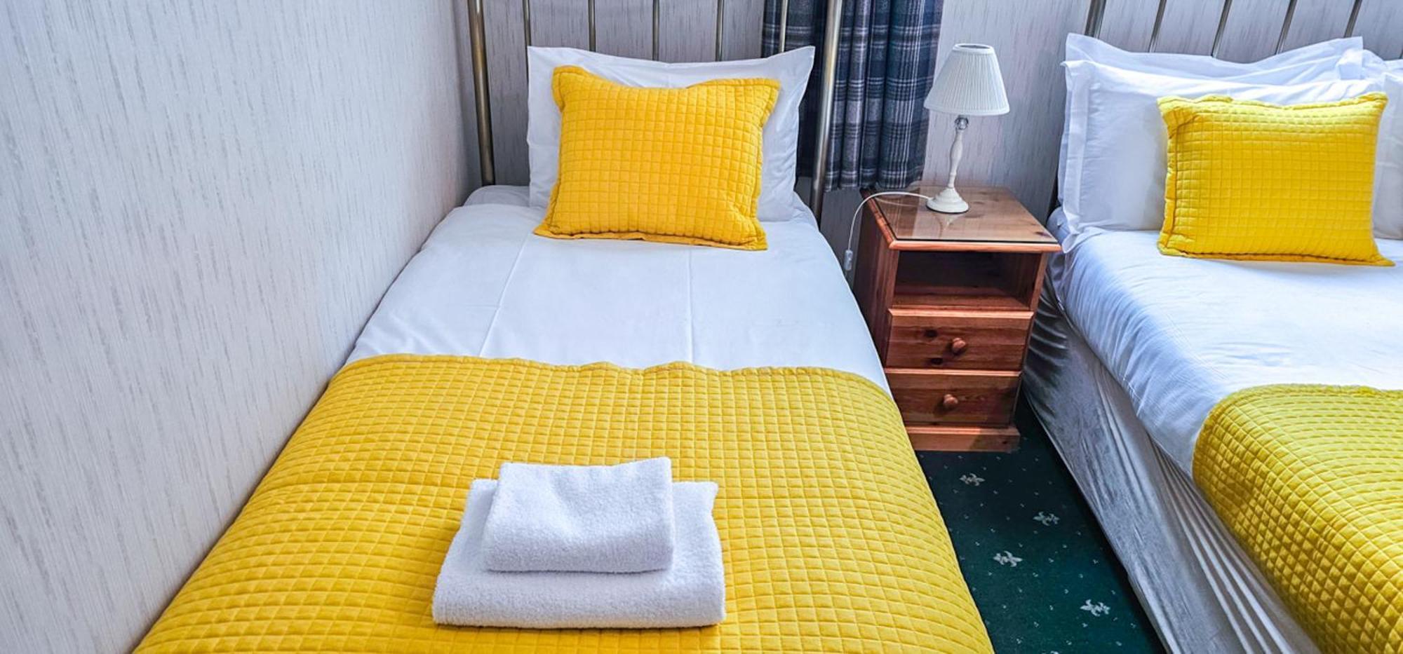 Mystayinn Abermar Guest House Inverness Buitenkant foto