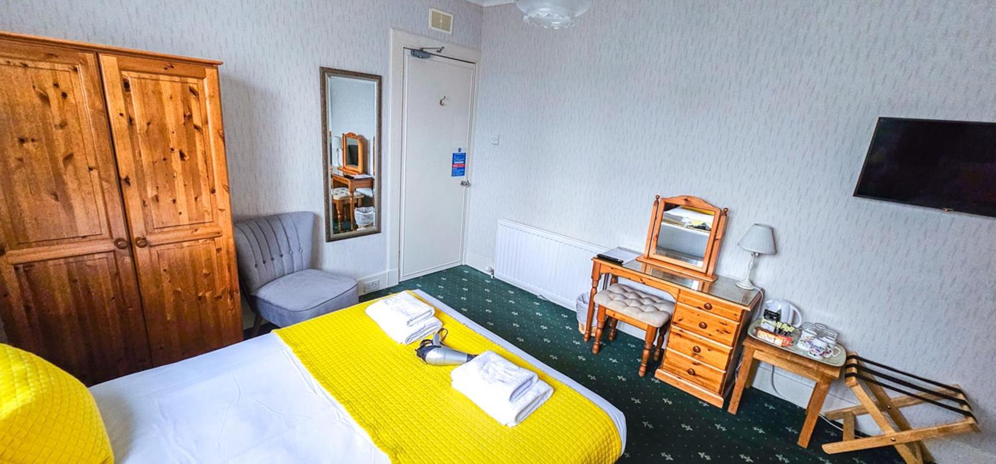 Mystayinn Abermar Guest House Inverness Buitenkant foto