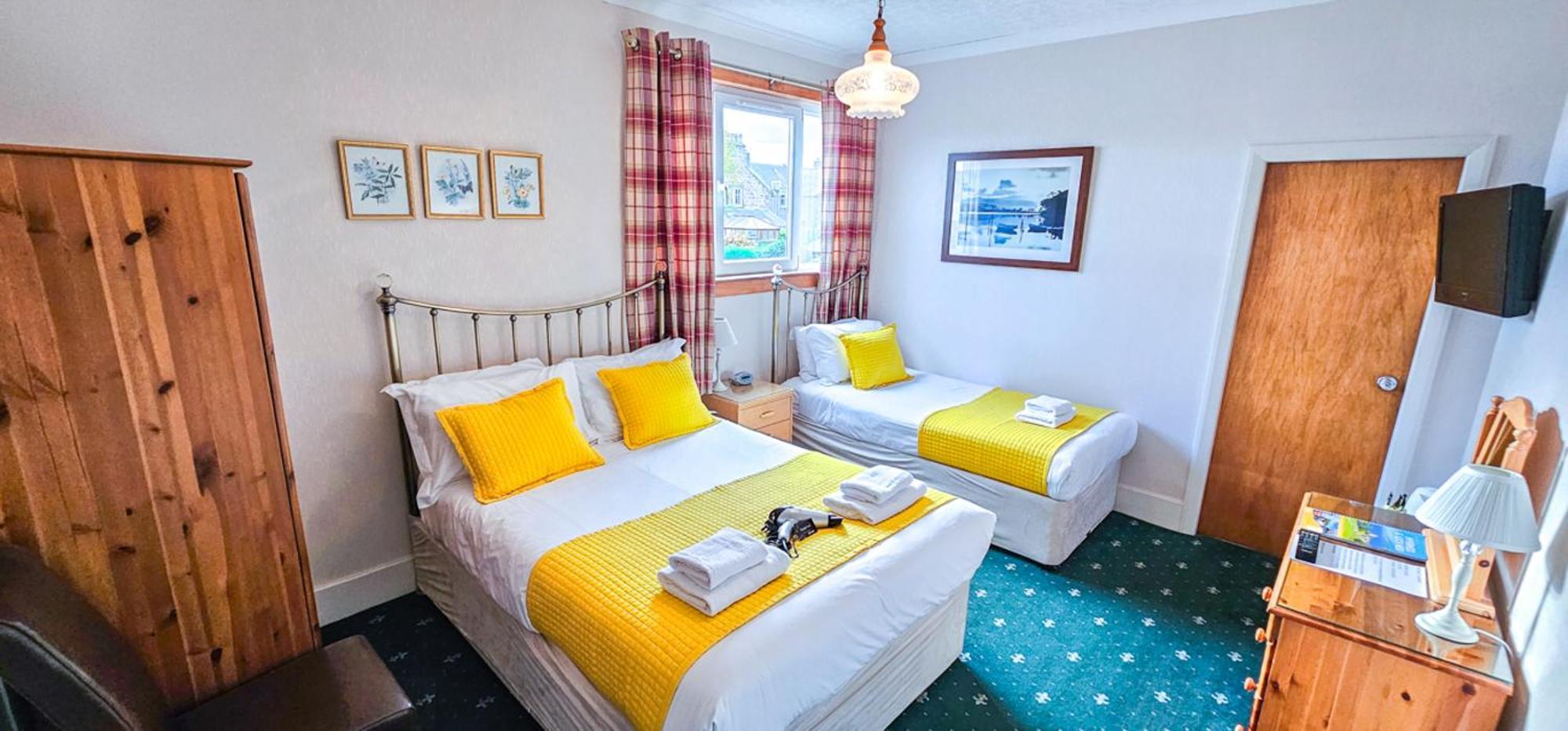Mystayinn Abermar Guest House Inverness Buitenkant foto