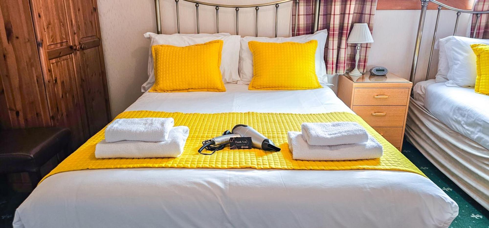 Mystayinn Abermar Guest House Inverness Buitenkant foto