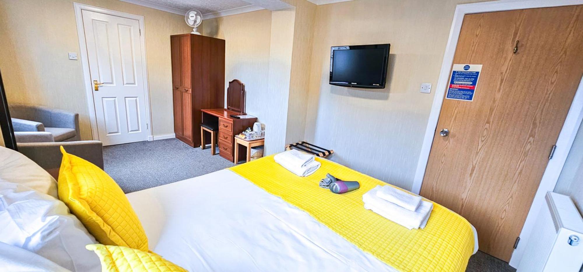 Mystayinn Abermar Guest House Inverness Buitenkant foto
